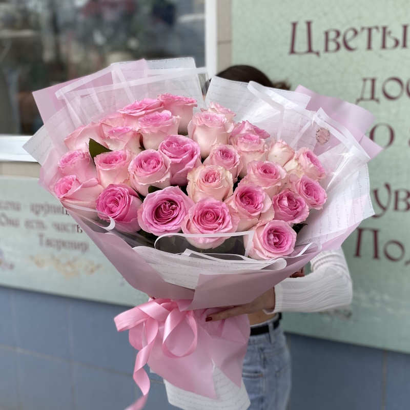 Р-105 Букет из 27 роз Мандала 70см.