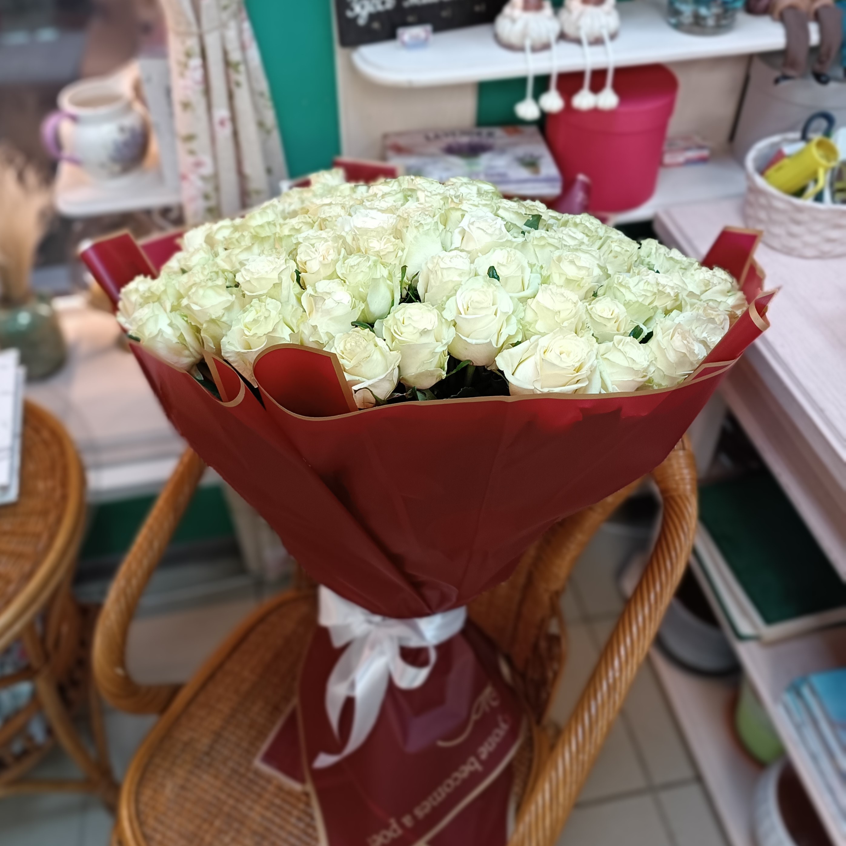 Р-377-Букет из 101 розы 70 см.