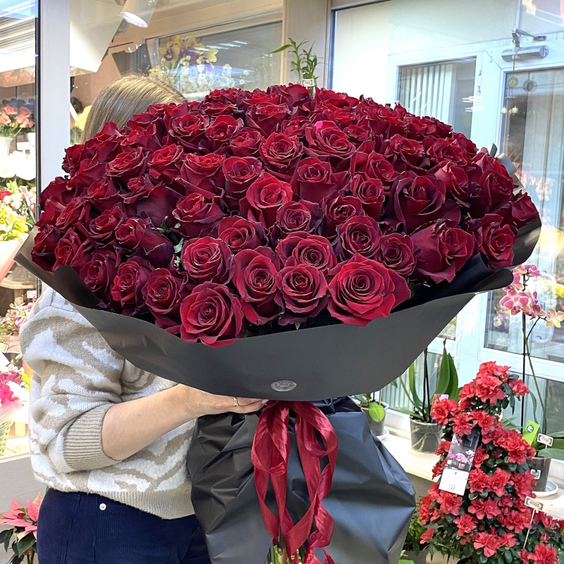 Р-378 Букет из 101 розы 70см